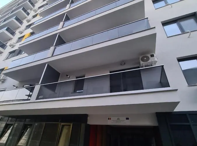 Апартаменти Ghencea 158 L2.2 *